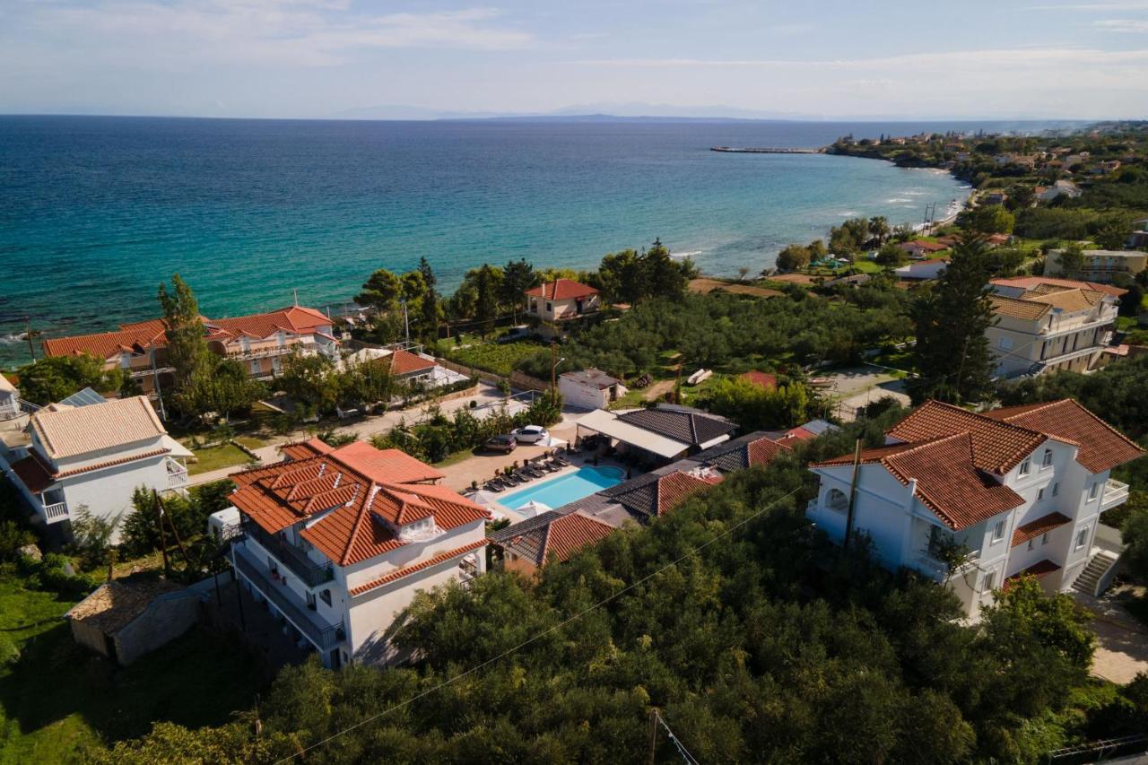 Villa Corali Apartments Sea Breath & Pool Amoudi Luaran gambar