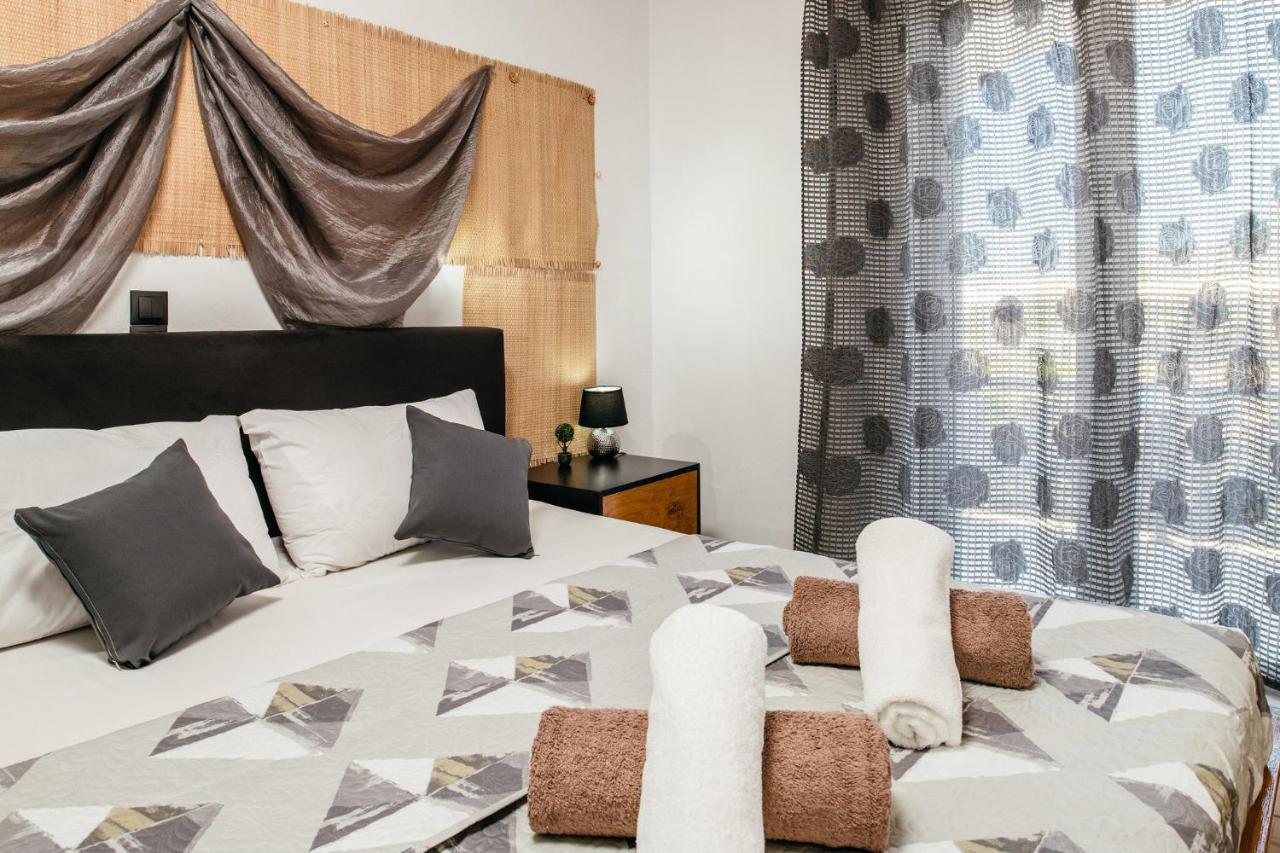 Villa Corali Apartments Sea Breath & Pool Amoudi Luaran gambar